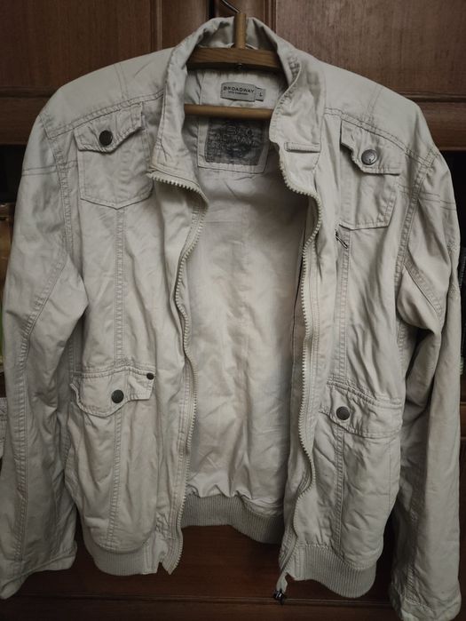 Куртка ветровка!