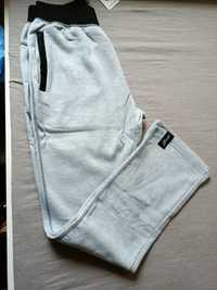 Spodnie dresowe damskie rozmiar L/XL