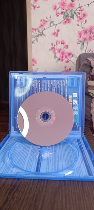 Продаю гру "Один з нас" (The Last of Us Remastered) для PS4