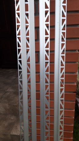 Profile aluminiowe nadproża kątowniki schodowe pod płytki.