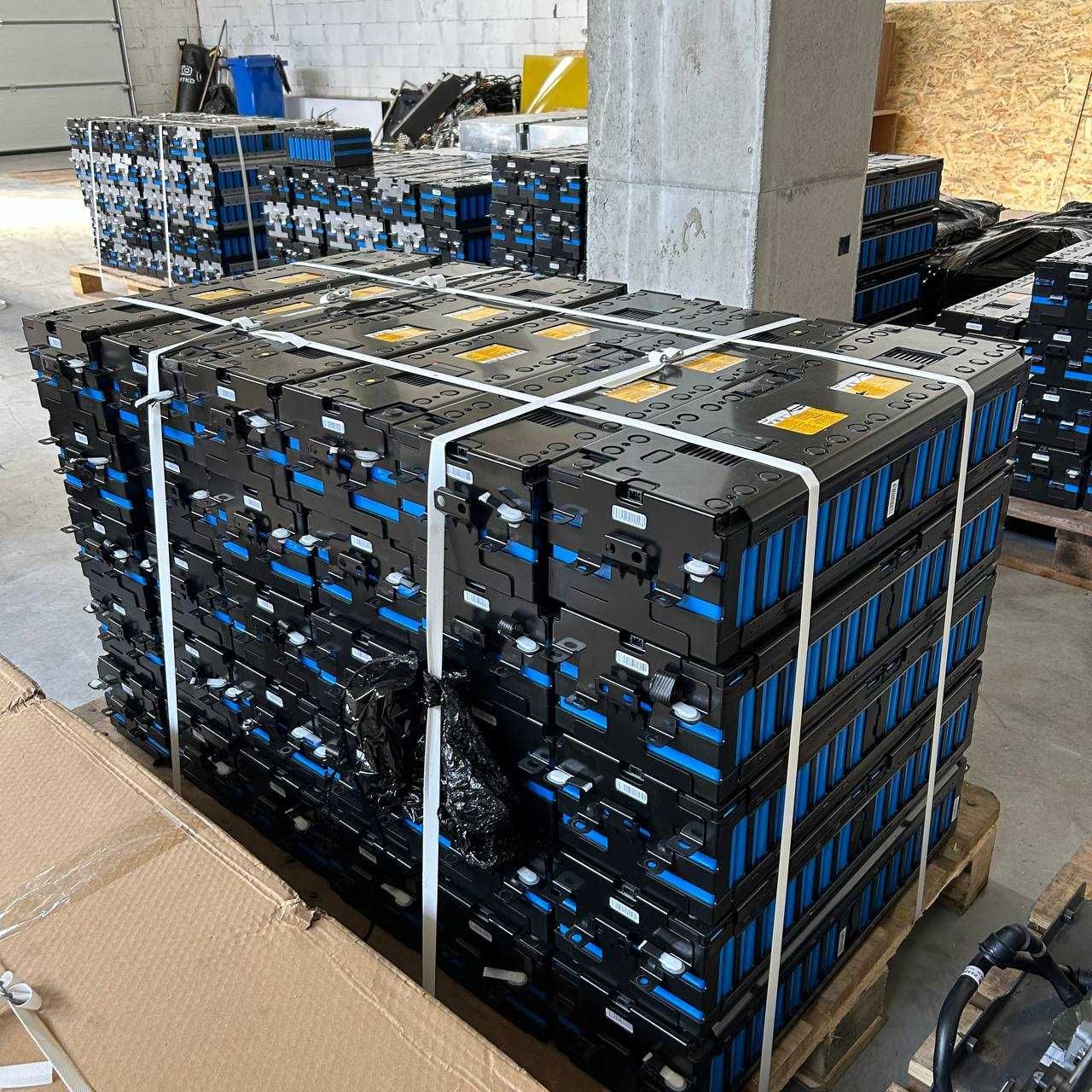 Батарея Li-ion Yuasa 28V 8S 30Ah LEV40 АКБ Акумулятор