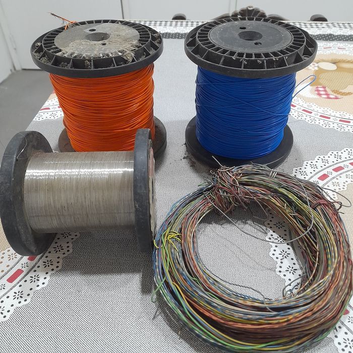 Cabos eléctricos e anti-fogo (sobras)