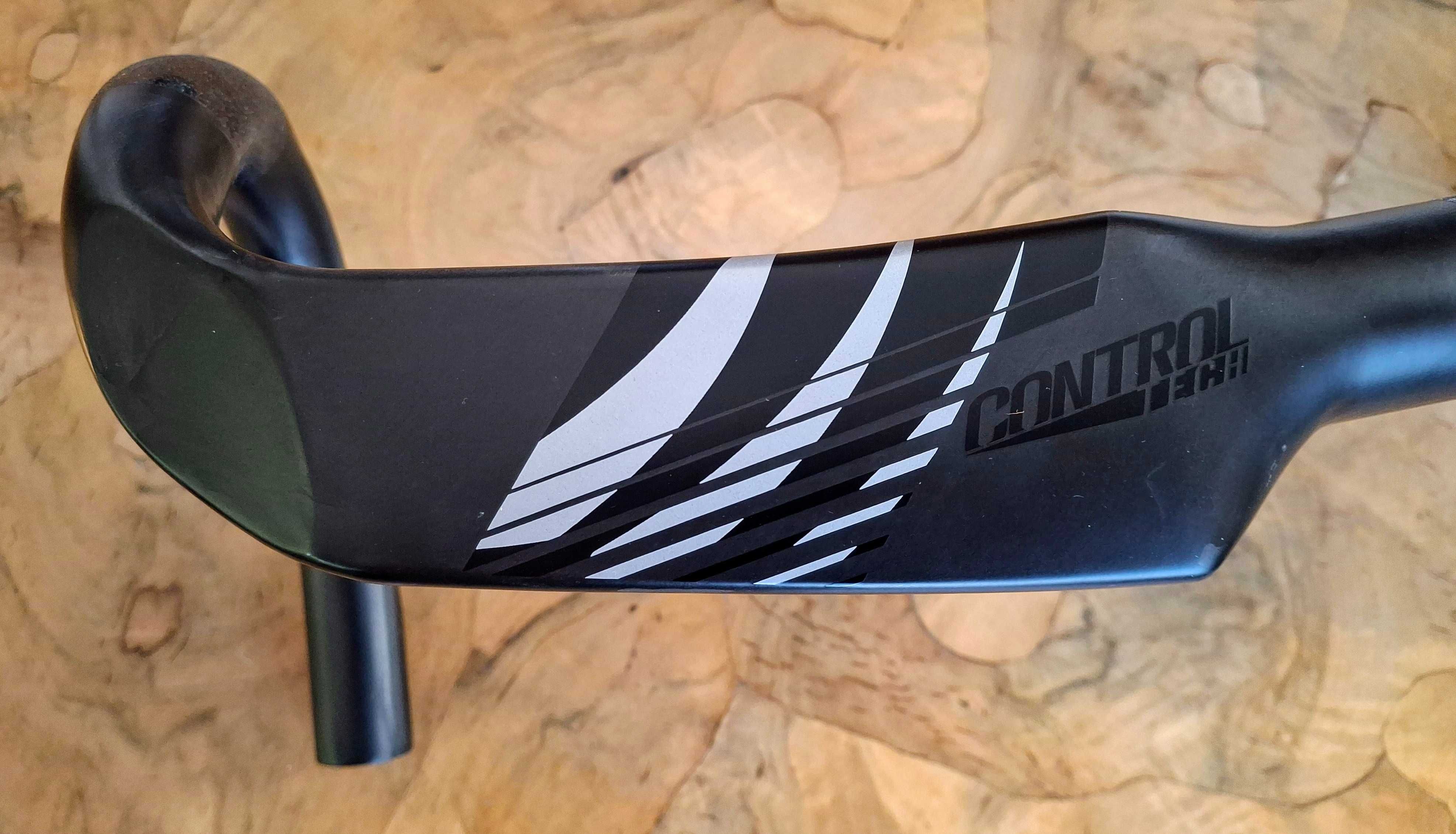 Kierownica szosowa Controltech Cougar Aero Carbon