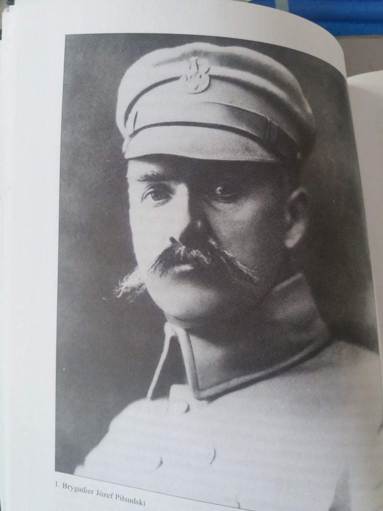 Na Widecie - II Rzeczpospolita wobec Sowietów 1918-