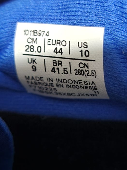 Оригінал 100% чоловічі кросівки asics novablast 5  eur 44