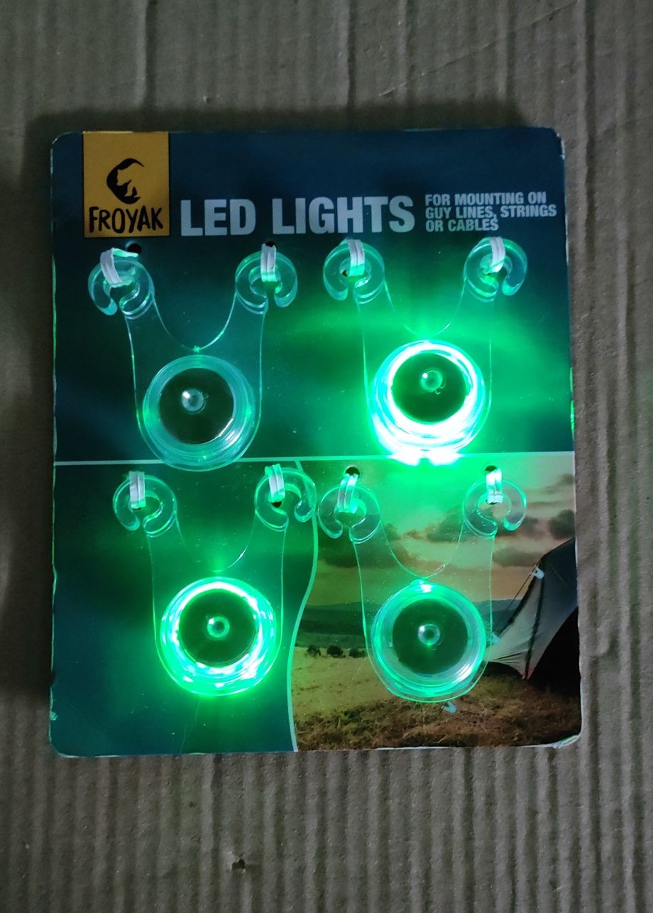 4 lampki na linki namiotu Froyak zielone