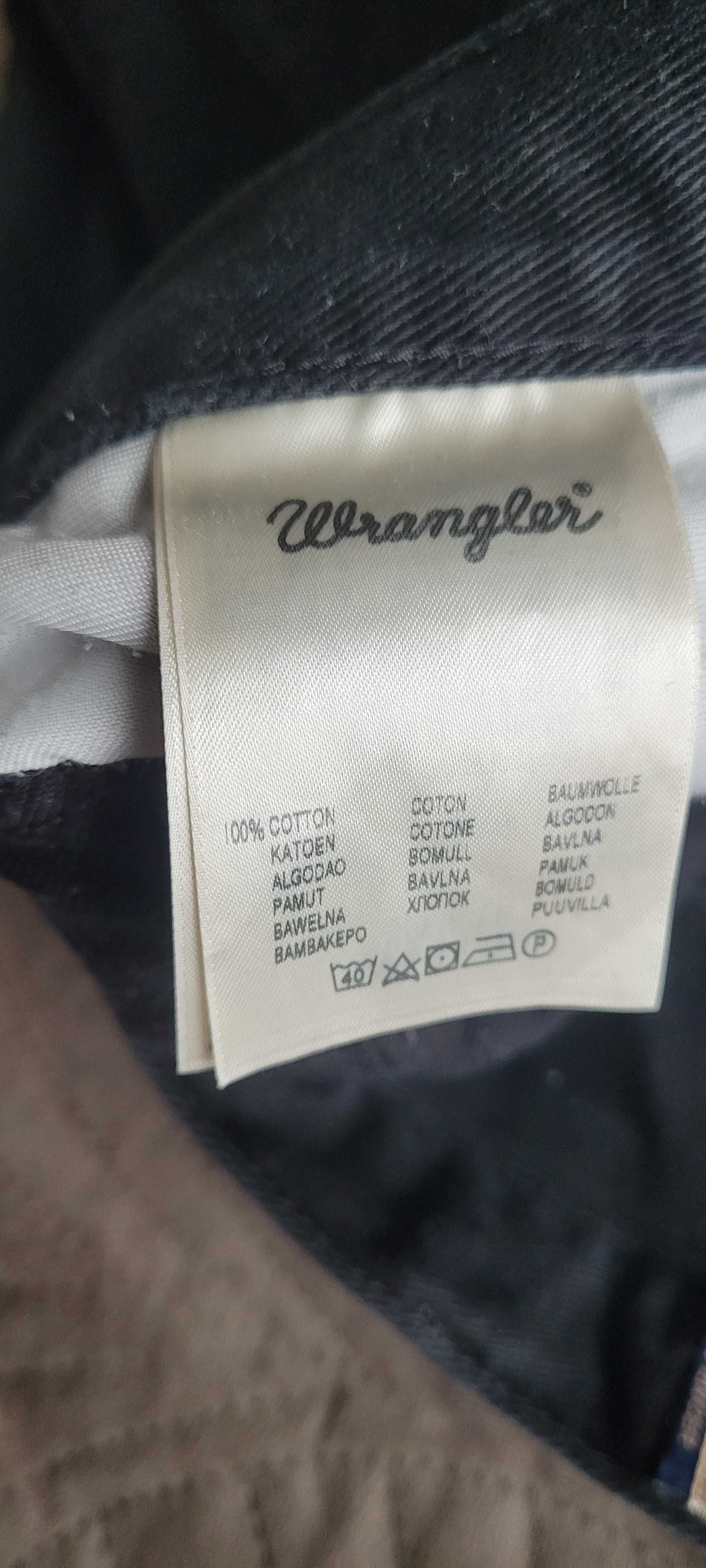 Wrangler 36/32 Denim Jeans Spencer stan super czarne bawełna slim fit