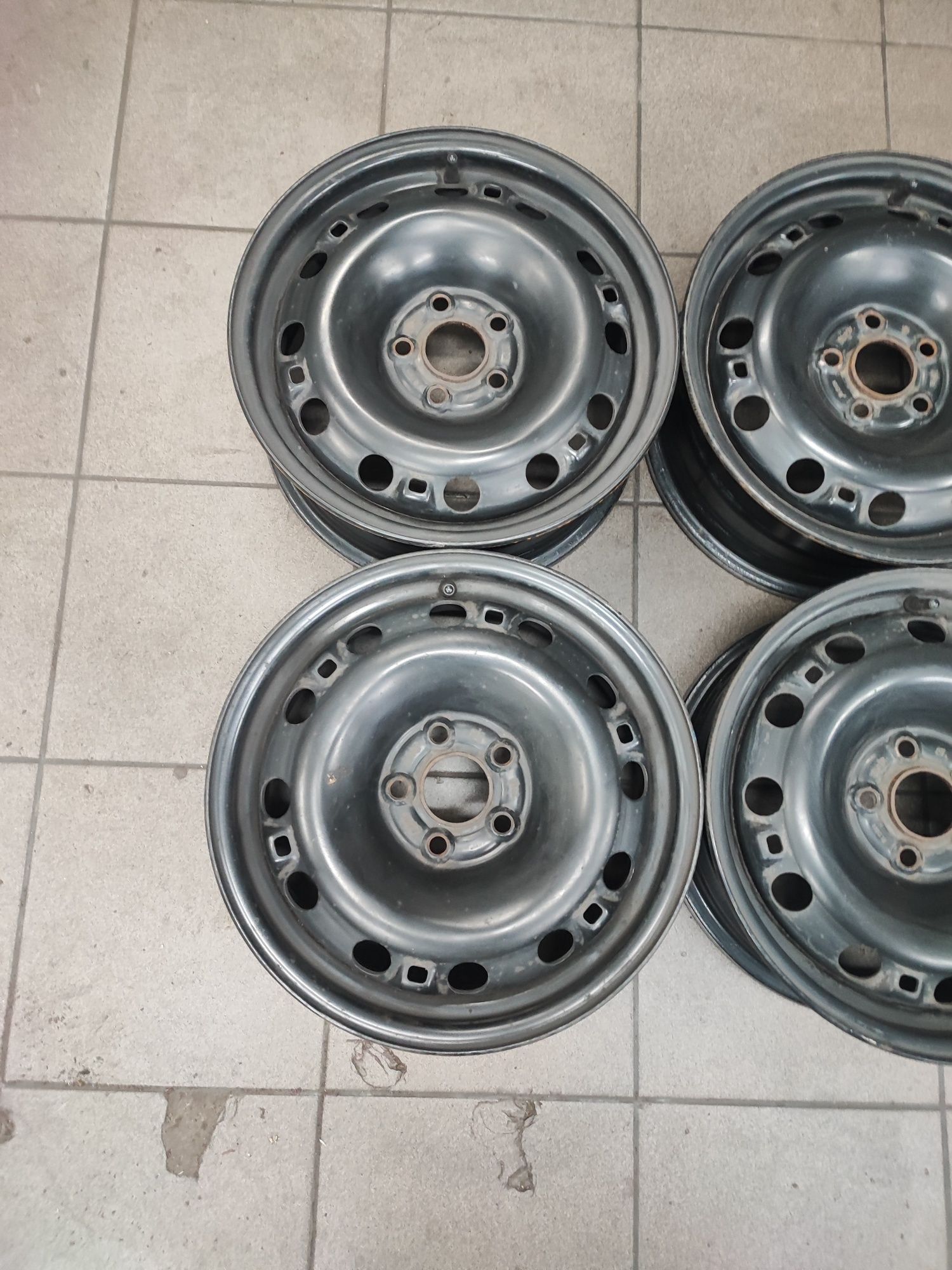 Felgi Stalowe VW Volkswagen 5x100 15" 6J ET38 Polo Fabia Rapid 15