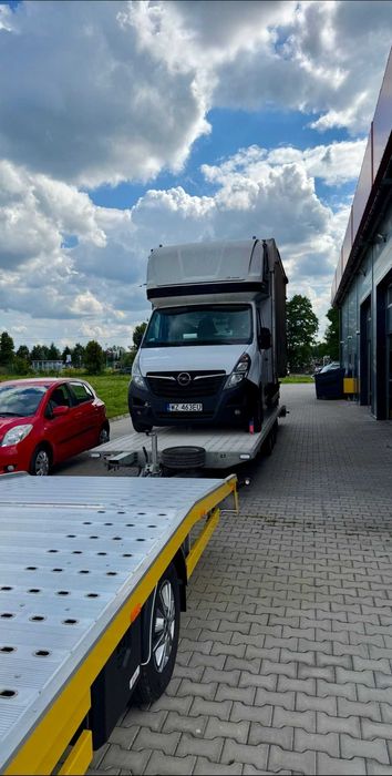 Transport samochodów LAWETA –  WARSZAWA / Kraj i za granicą