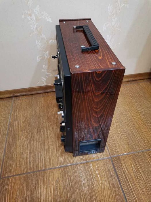 Магнитофон Юпитер 204