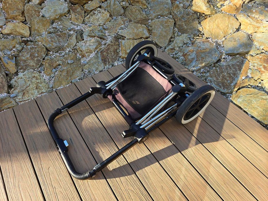 Cybex Priam 1 - spacerówka, gondola, nosidełko, baza ISOFIX + dodatki