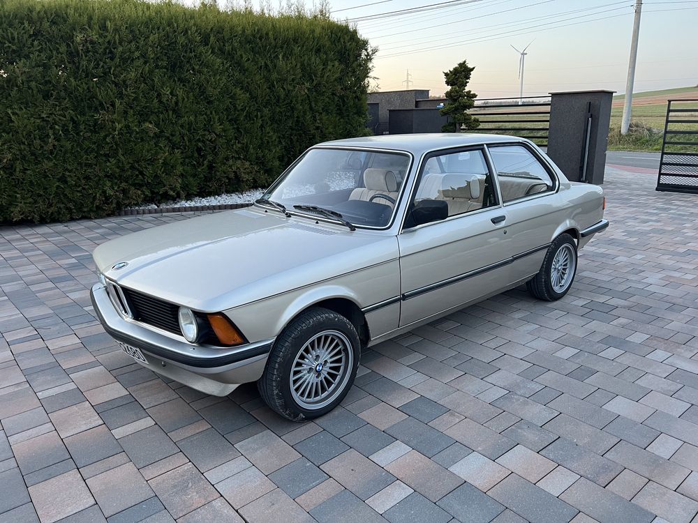 BMW E21 315 Po Gruntownej Renowacji Rok 83 Gotowa do jazdy