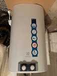 Бойлер ELECTROLUX EWH 80 Formax