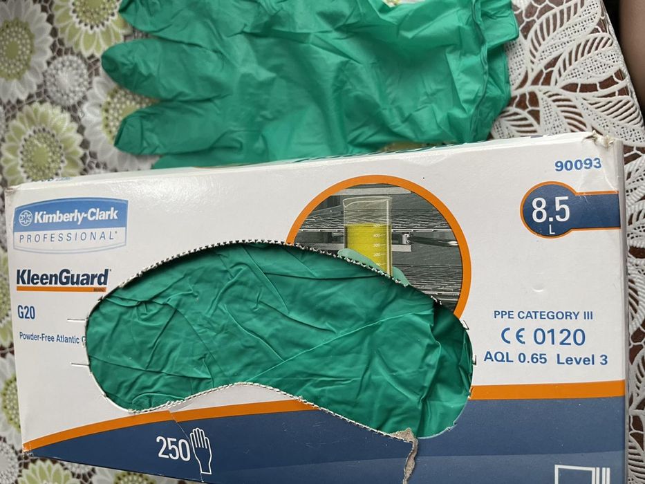 Перчатки нитриловые 250 шт