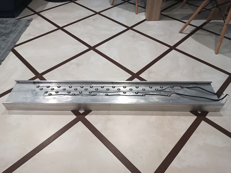 Lampa LED/Radiator aluminiowy 120x19,5x5 cm/lampa LED akwarium/warszta