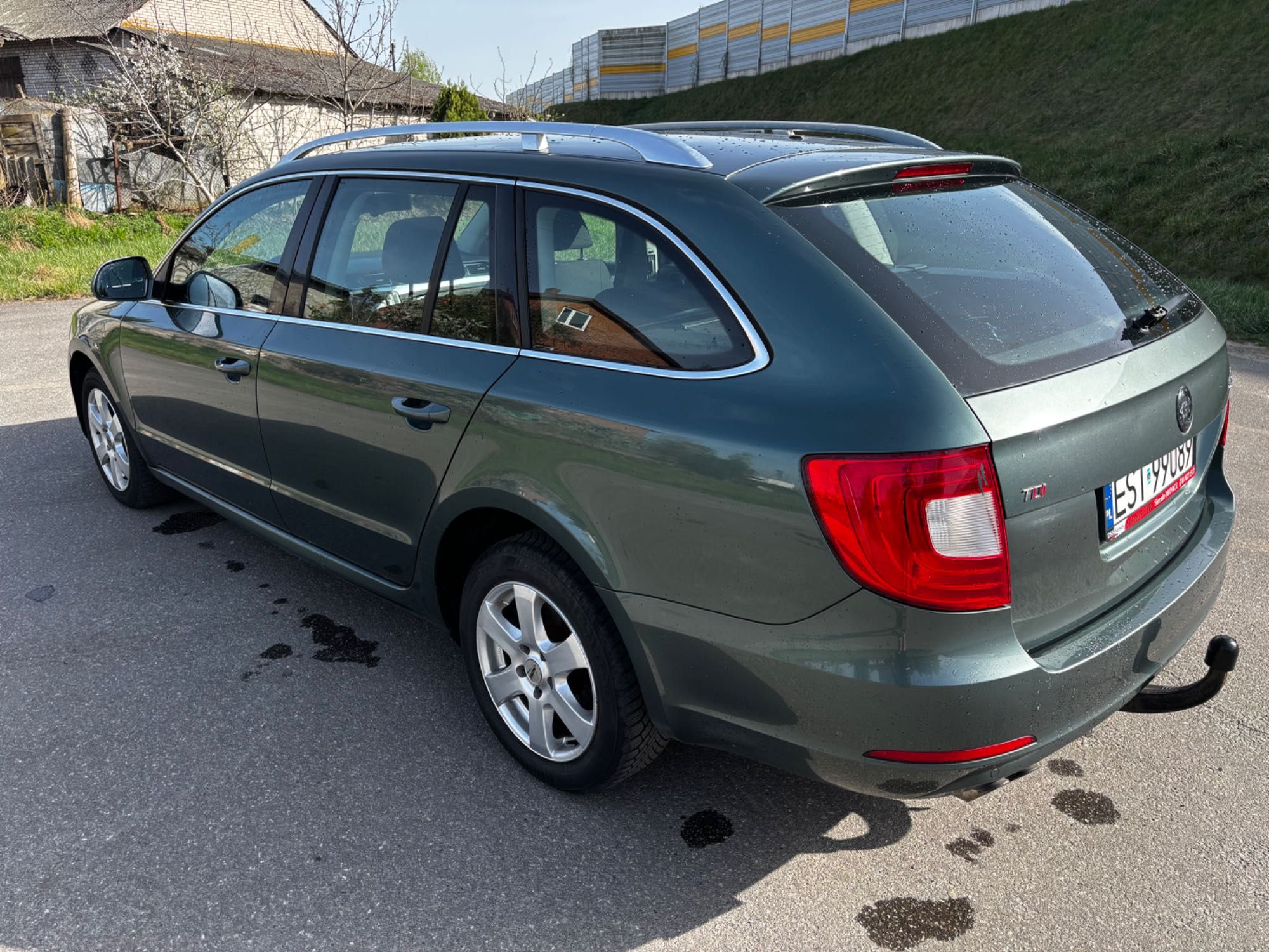 Skoda Superb II 170km