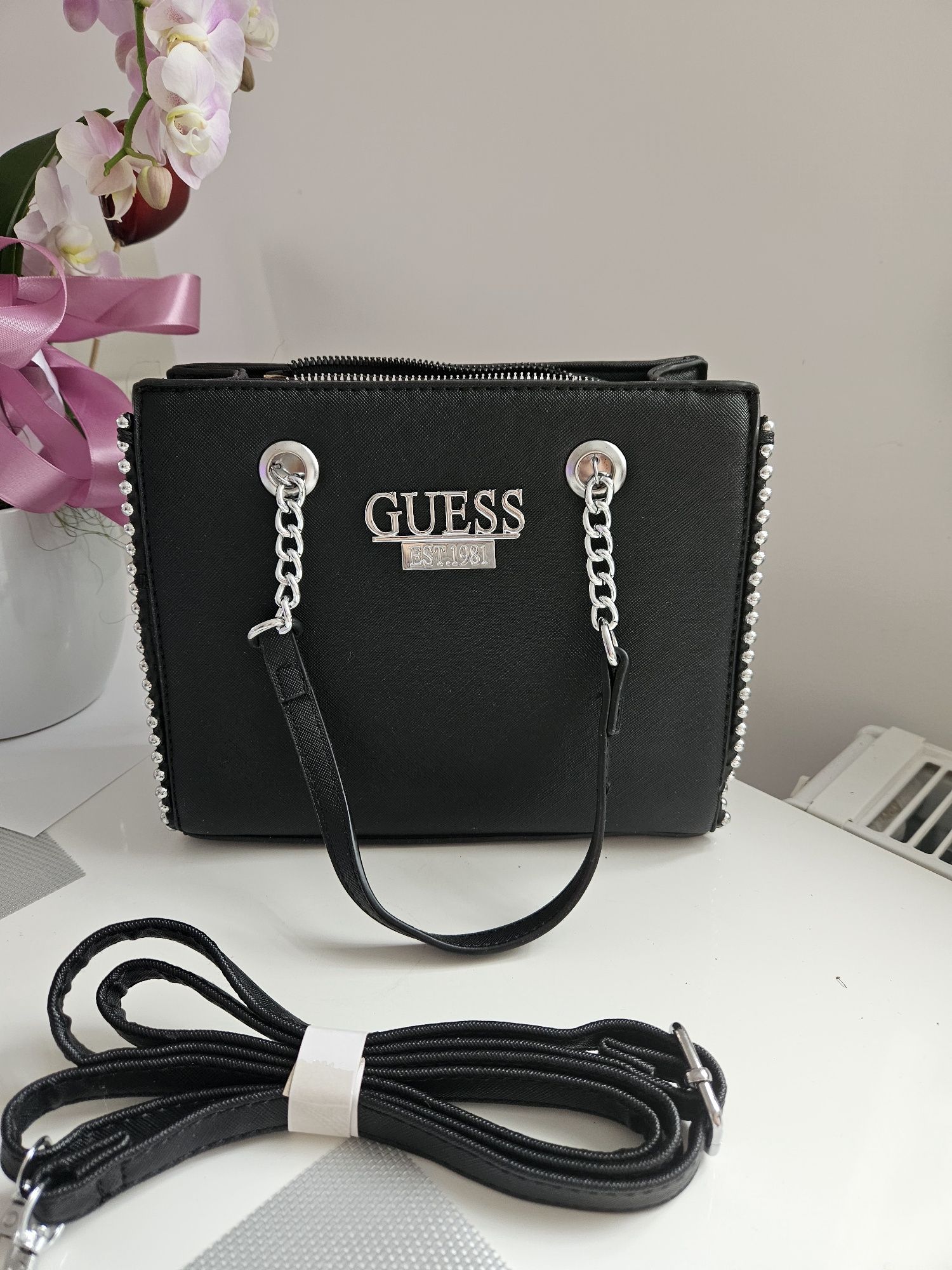 Damska torebka guess