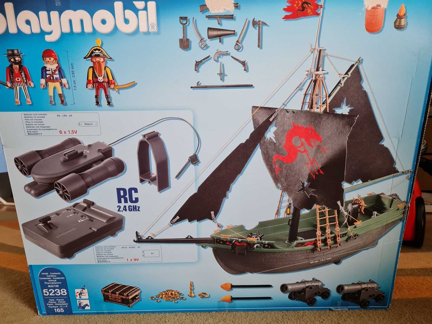 Playmobil 5238+5536 - Statek piracki z napędem i pilotem RC