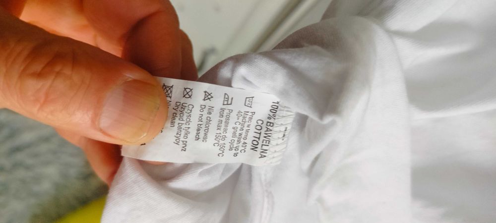 Koszulka t shirt z kapturem Naketano