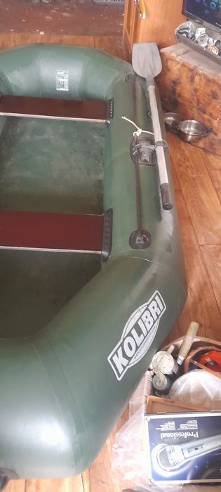 Продам надувную лодку колибри