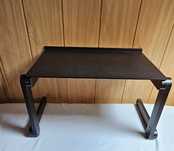 Stolik pod laptopa