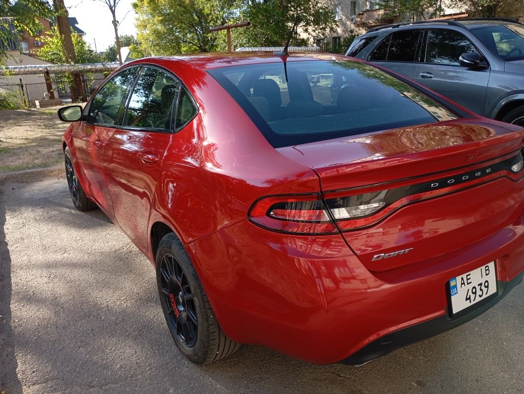 Dodg dart 2015г.