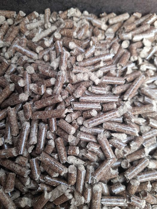 POLSKI Pellet pelet, 8-  6mm=1350zł  worki po 20 kg dowóz