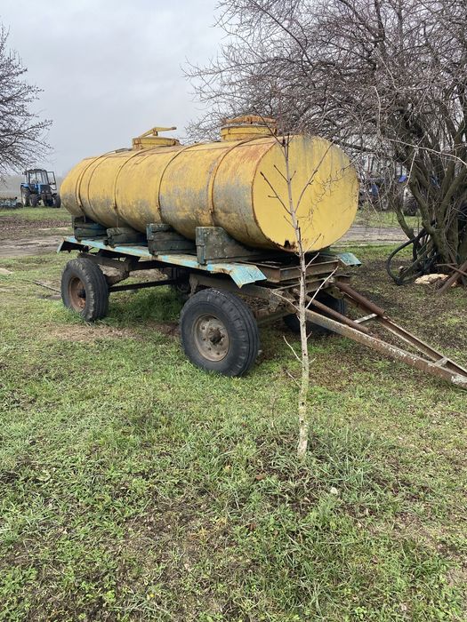 Бочка під воду. 2шт, на 3 куба