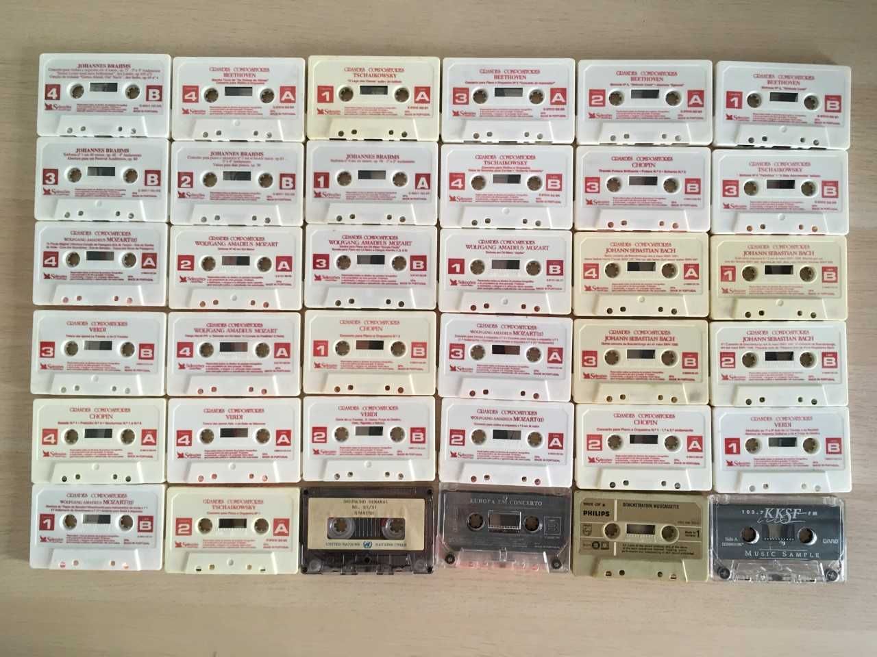 Lote de 56 cassetes áudio originais