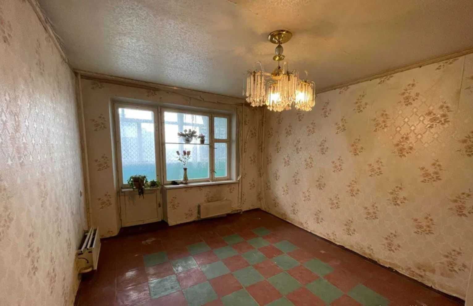 1 кім в багатоповерхівці КАМ'ЯНСЬКИЙ-ЛОМІВСЬКИЙ(Фрунзенський) (702254)