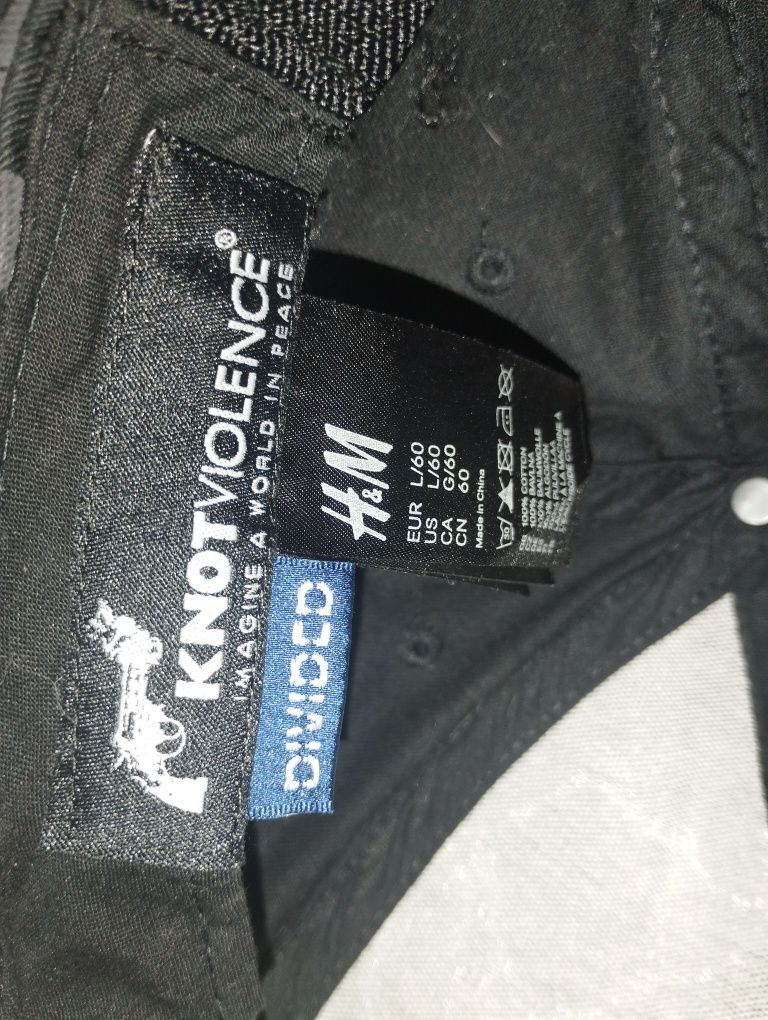 Vende se bone como novo
