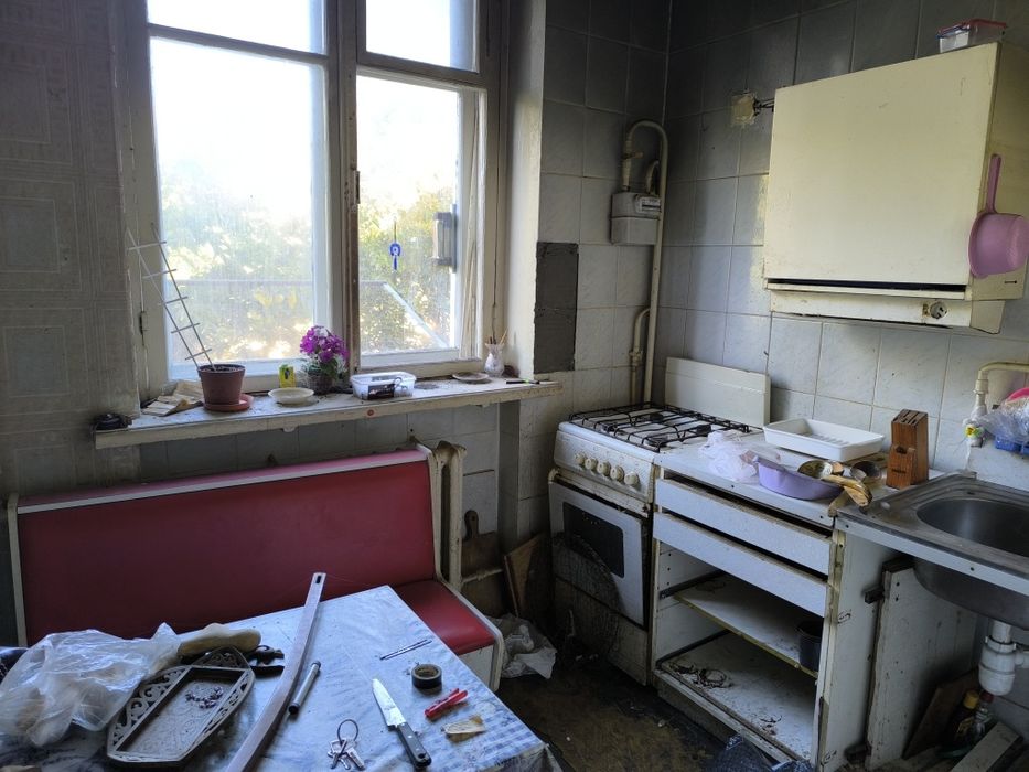 Продам двухкомнатную квартиру на Площади