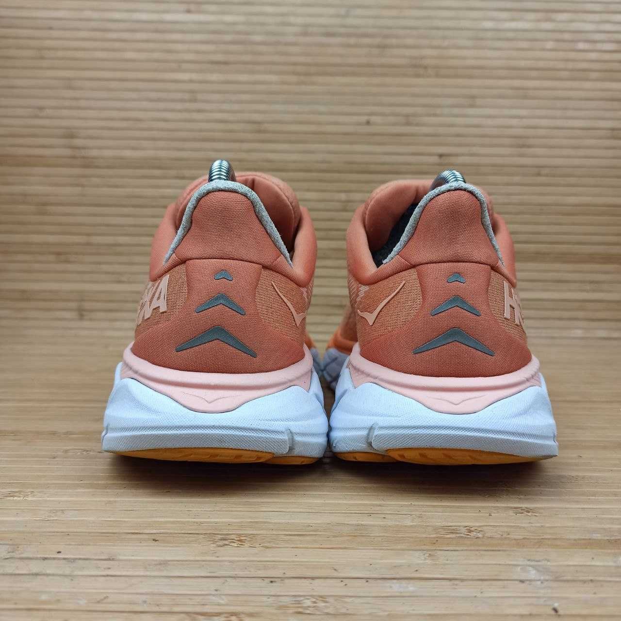 Кросівки Hoka Arahi 6 Розмір 40,5 (25,5 см.)