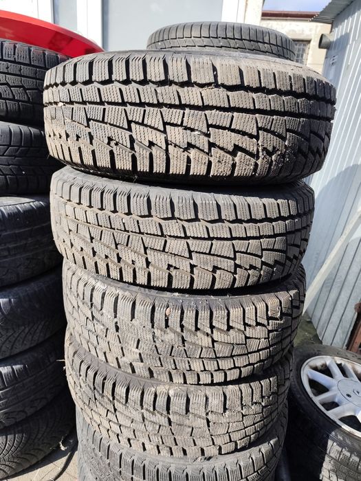 Komplet opon zimowych 195/65/15