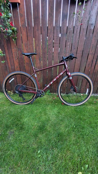 Marin DSX 2–korba GRX, rama oklejona folią, gravel z prostą kierownicą