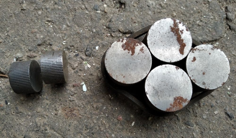 ДЕРЖатеЛИ -Мечики, Плашки, ---60 грн.