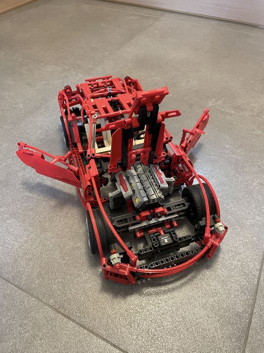 LEGO Technic Wyścigówka Ferrari 599 GTB Fiorano 2007