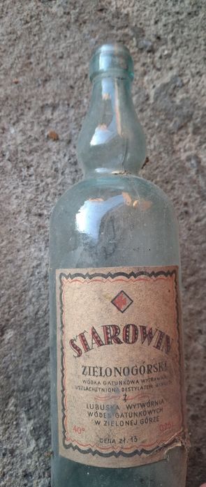 Stara butelka starowin