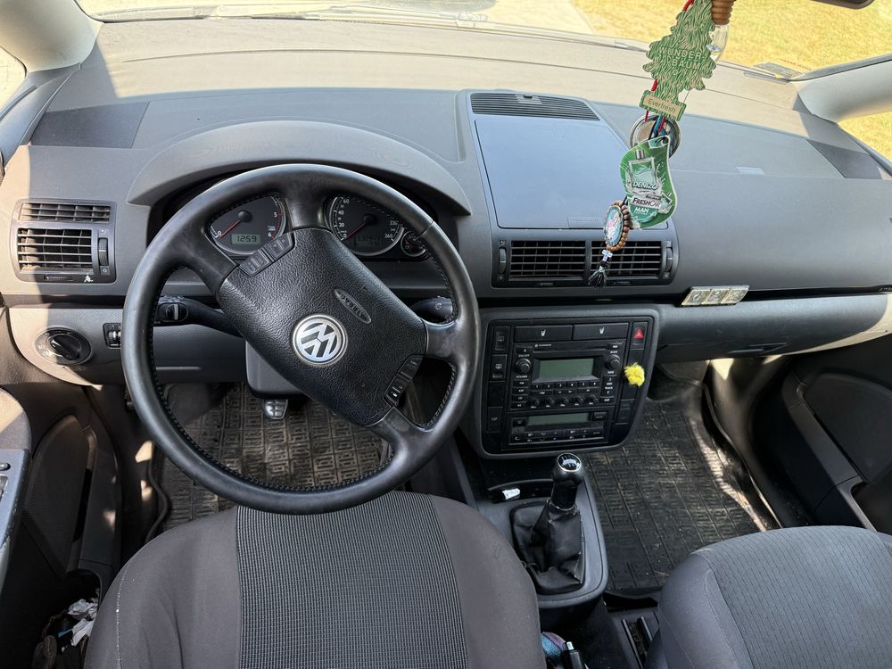 Volkswagen sharan 1.9 tdi 130km klimatronic 7 foteli