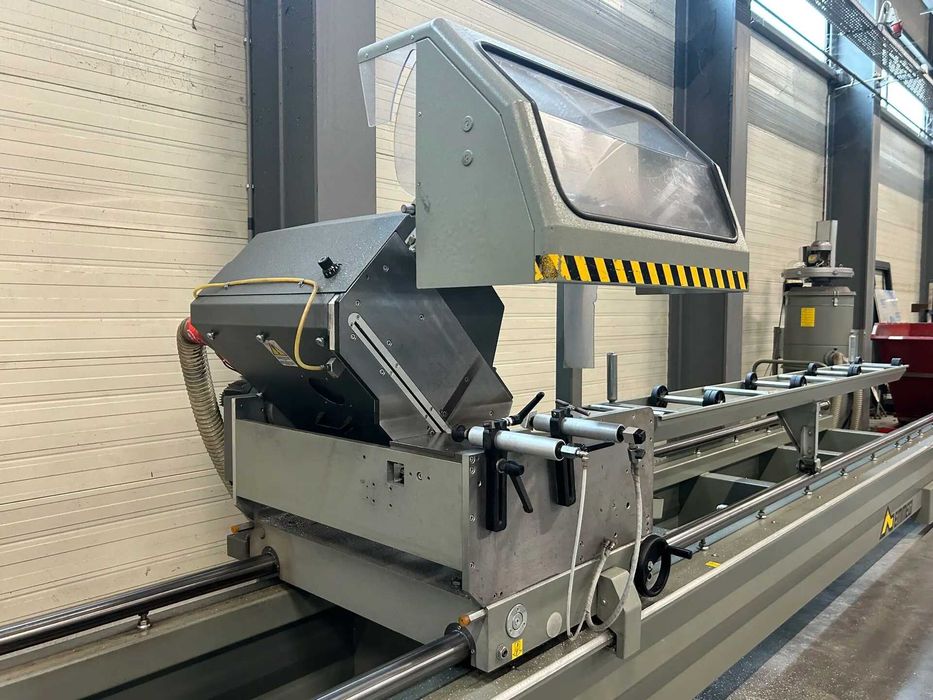Maquina corte aluminio 2 cabeças emmegi