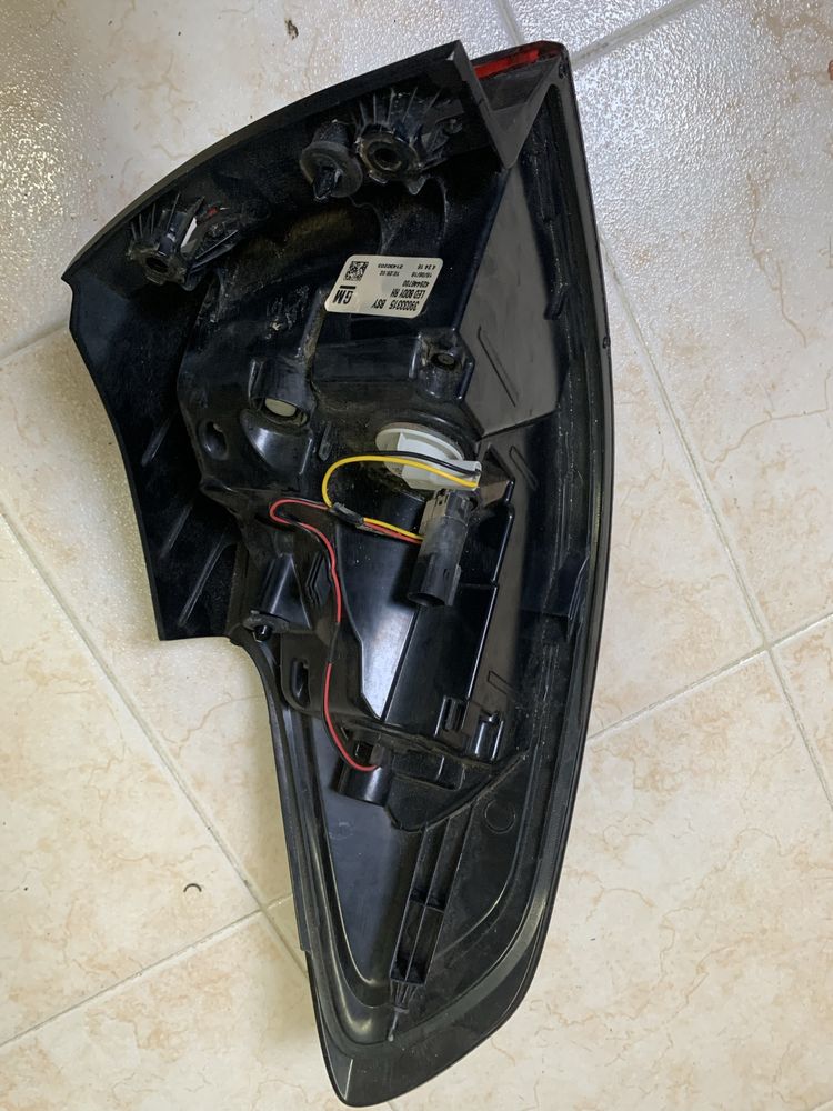Farol Traseiro Direito Opel Astra 2015