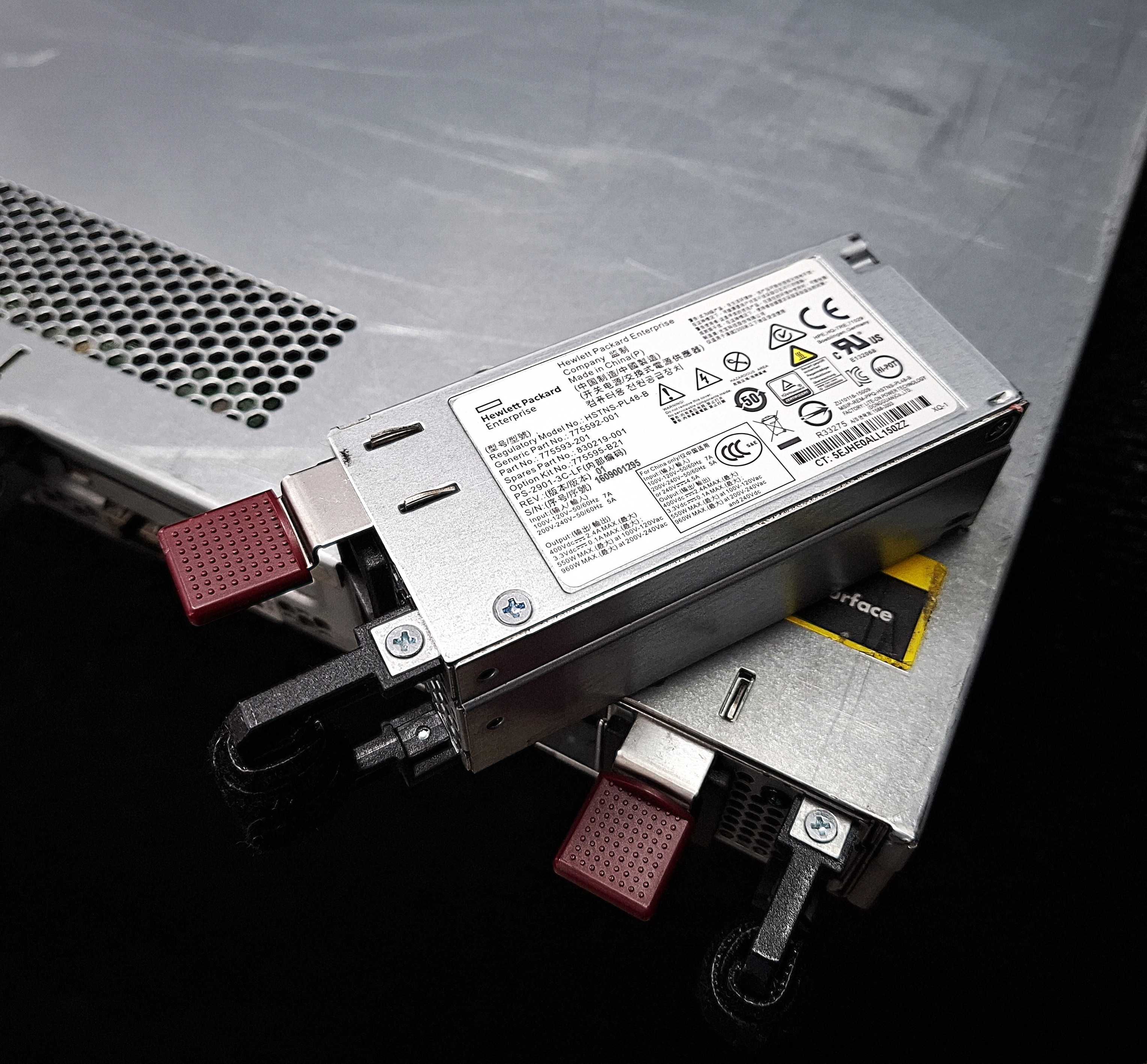 Cервер HP Proliant DL120 GEN9 LFF