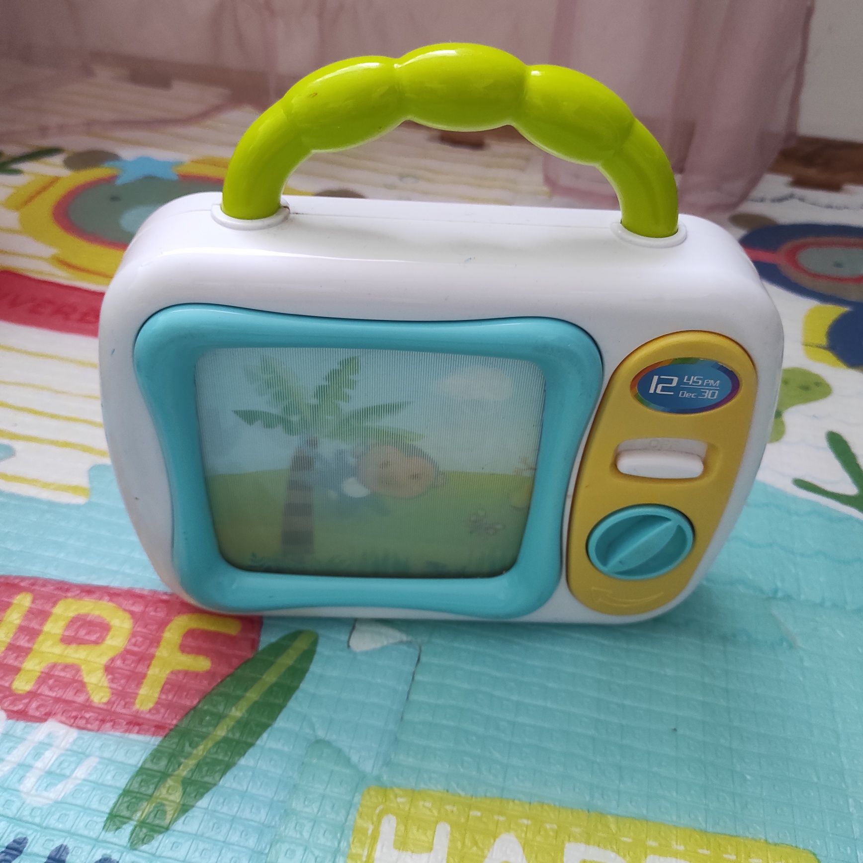 Telewizorek dla dziecka