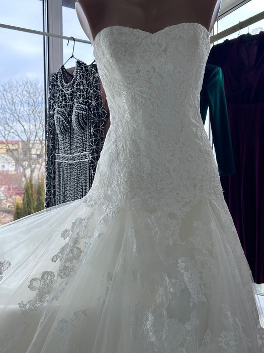 Весільна сукня ENZOANI