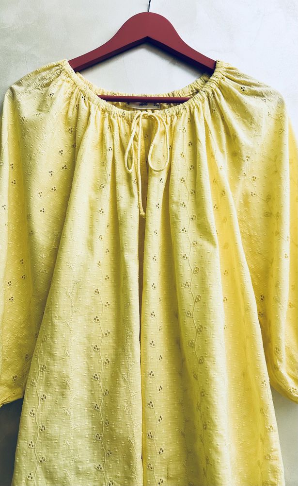 Блуза жовта MANGO літня з прошви вишивкою котонова хлопковая летняя М