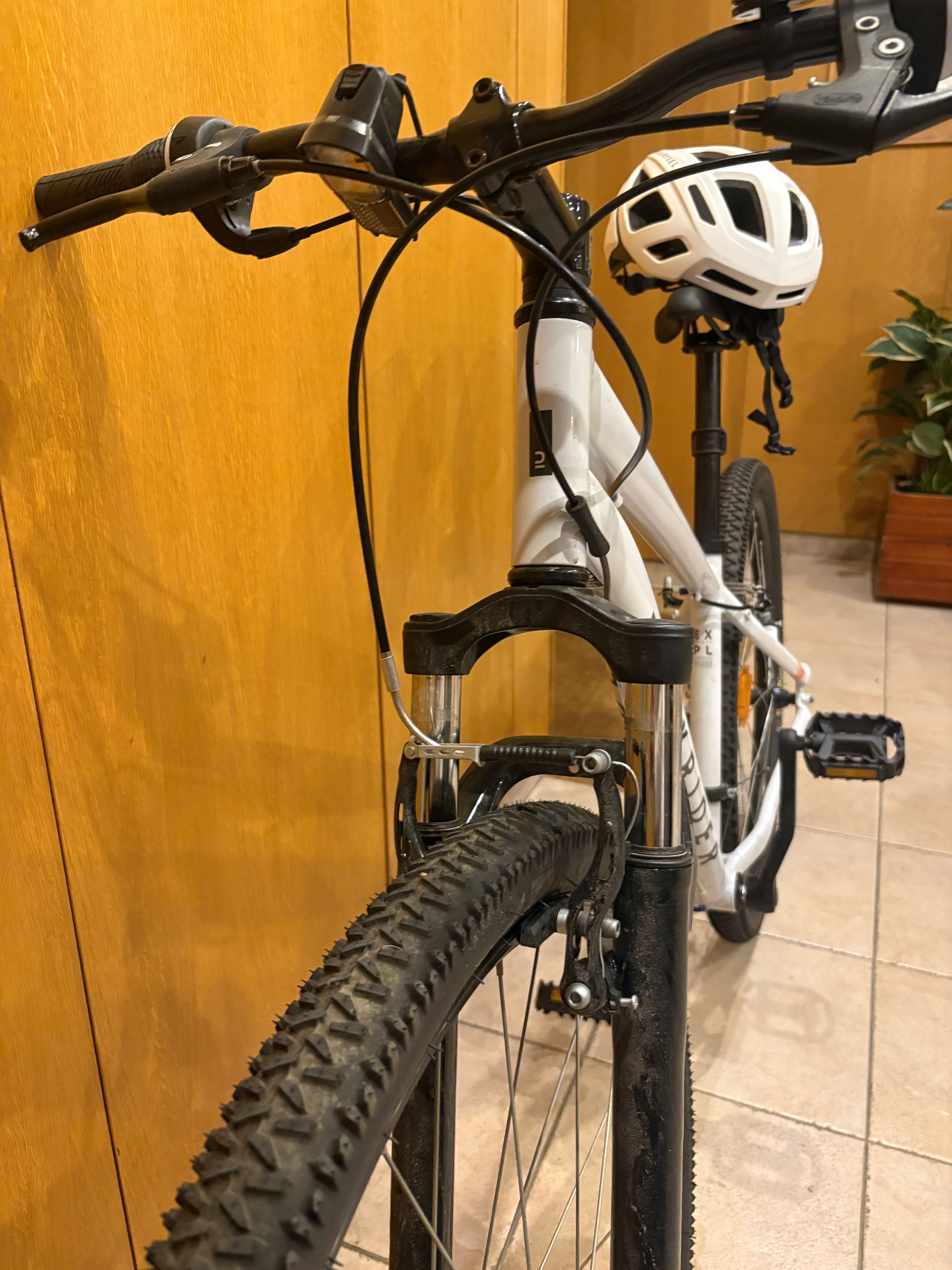 Bicicleta rockrider pouco usada