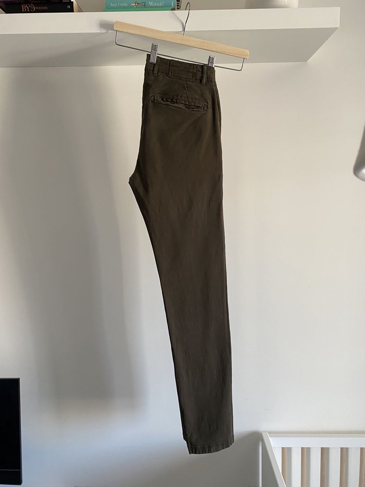 Bawełniane spodnie chinosy meskie ZARA roz. 36 kolor khaki