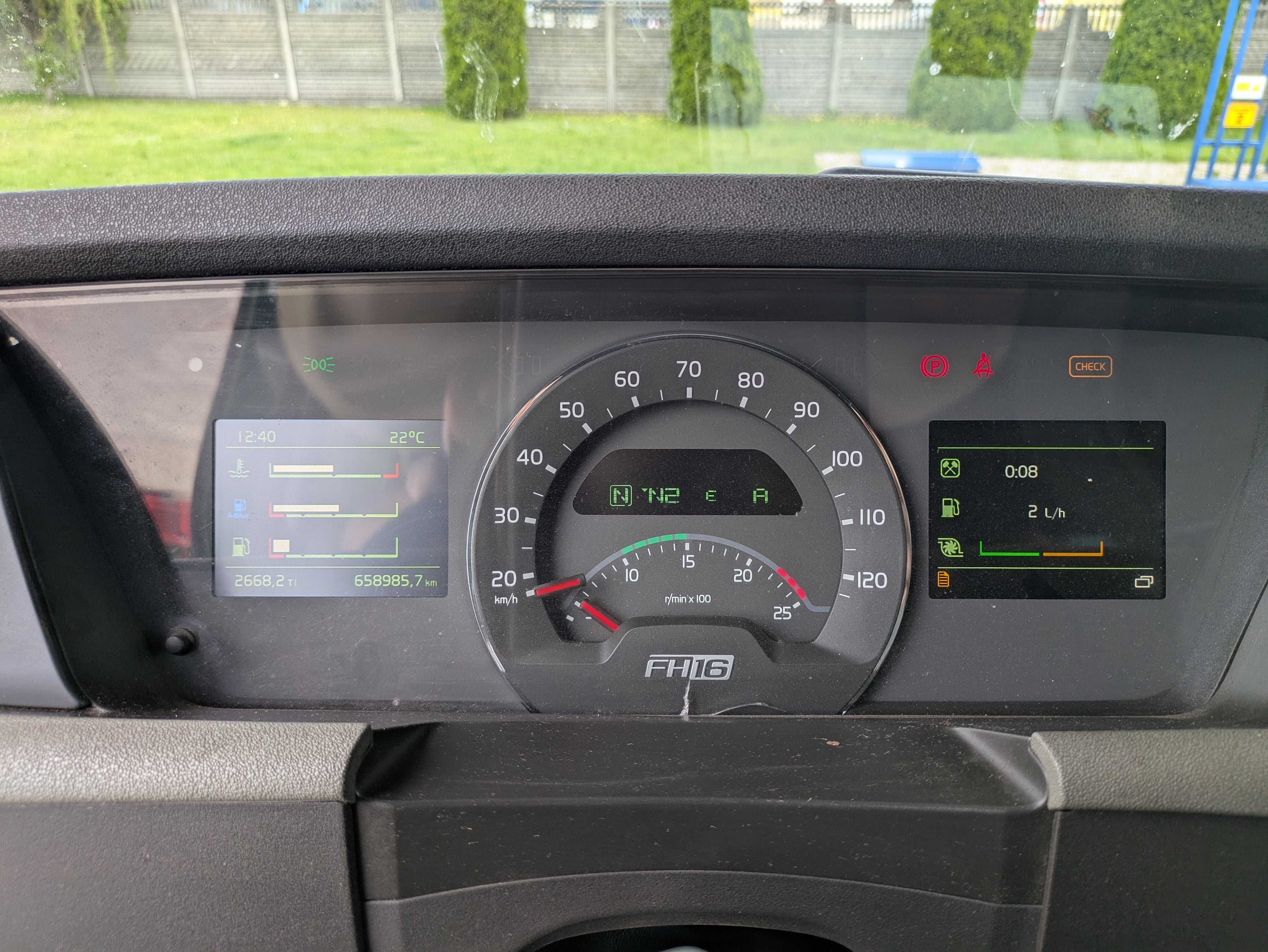 Volvo 6x4, do drewna, do lasu, HDS epsilon 110L