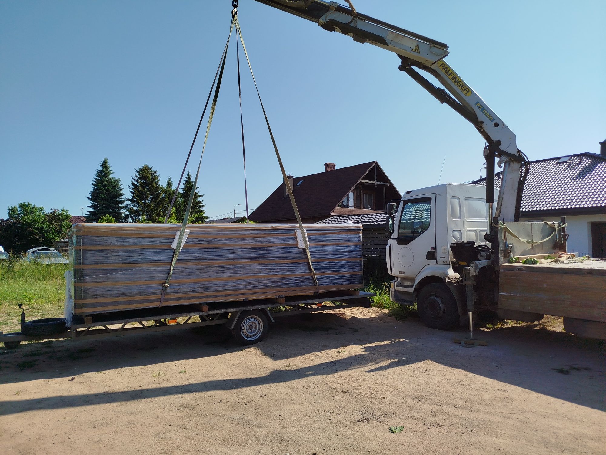 Usługi Transportowe Żuraw HDS , Wywrotka 3 STR ład 8t Żwir P