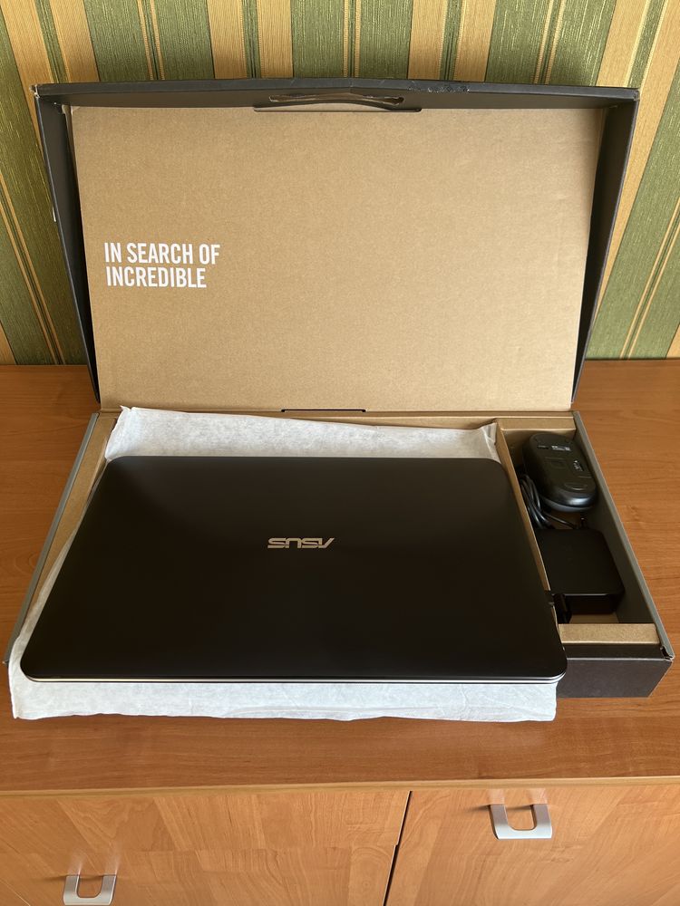 Asus A555L laptop jest WZOROWY!